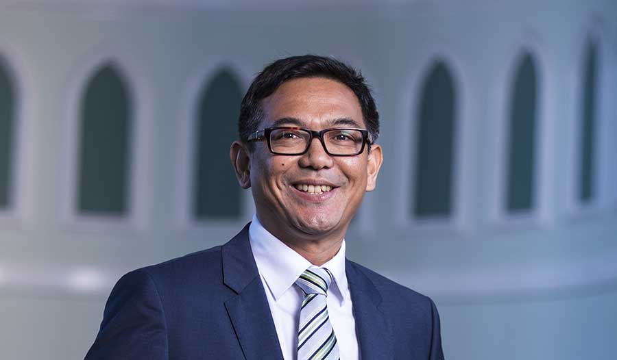 从剑桥大学的化学家到充满热情的牧师