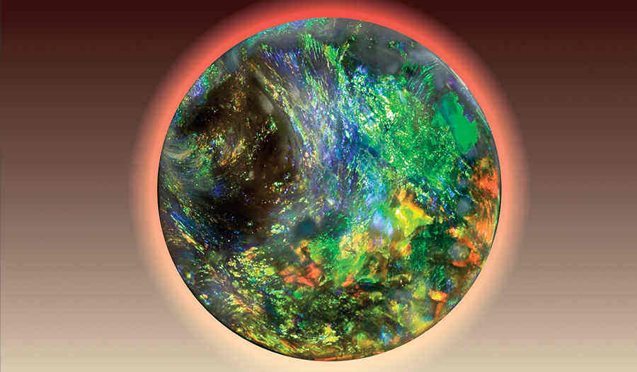 璀璨夺目的蛋白石见证着挪亚大洪水